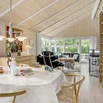 Ferienhaus Three-bedroom In