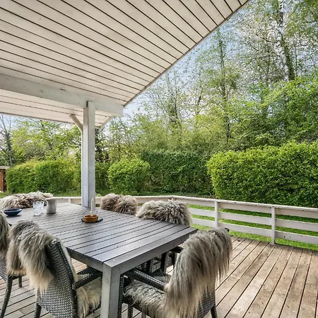 3 Bedroom Nice Home In Middelfart Prázdninový dům Middelfart